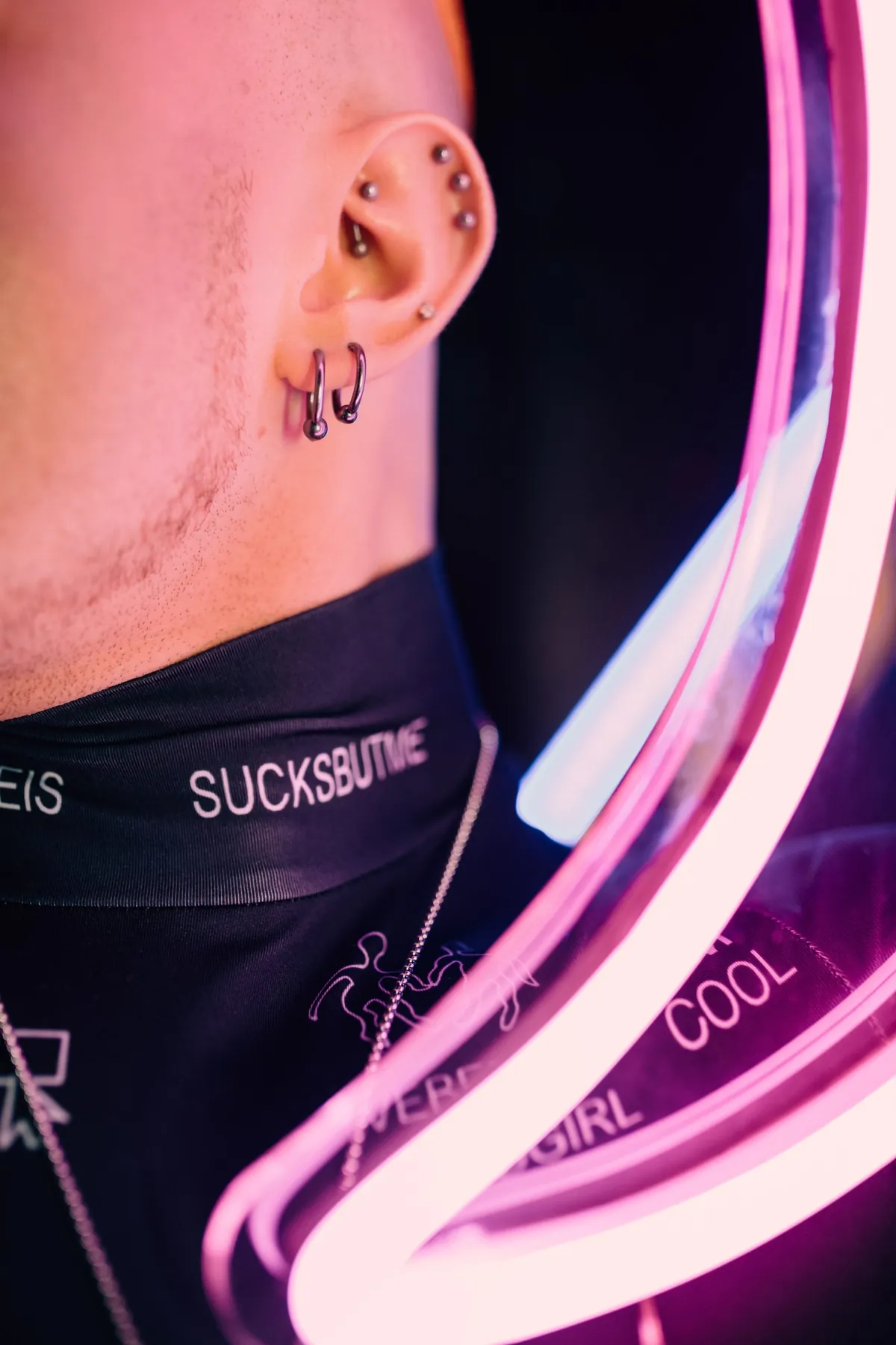 Jacob’s Ladder Piercing, How Is It Done, Pros, and Cons, and More, picture 3